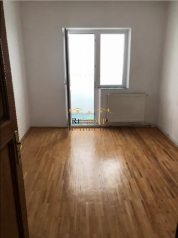 apartament-3-camere-dacia-0